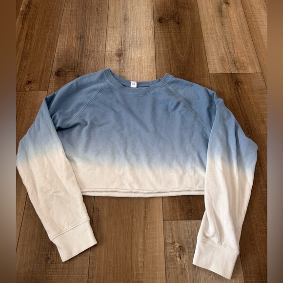 Old Navy Crop Top - Picture 1 of 3